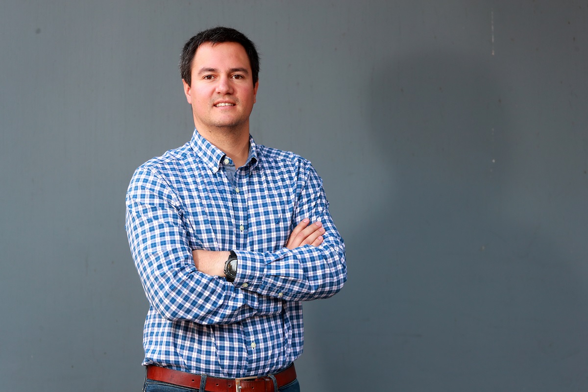 Nicolás Hanckes, Gerente de Operaciones de hcmFront LA NUEVA NORMALIDAD DE REGRESO AL TRABAJO PRESENCIAL O VIRTUAL