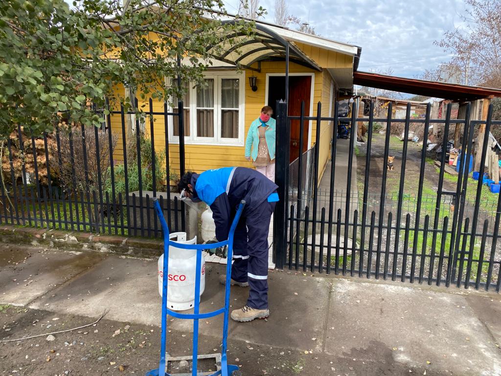 SEREMI DE ENERGÍA Y DIRECTOR REGIONAL SEC FISCALIZAN EN LA REGIÓN DE OHIGGINS ENTREGA DE CILINDROS DE GAS EN PERIODO DE PANDEMIA 3