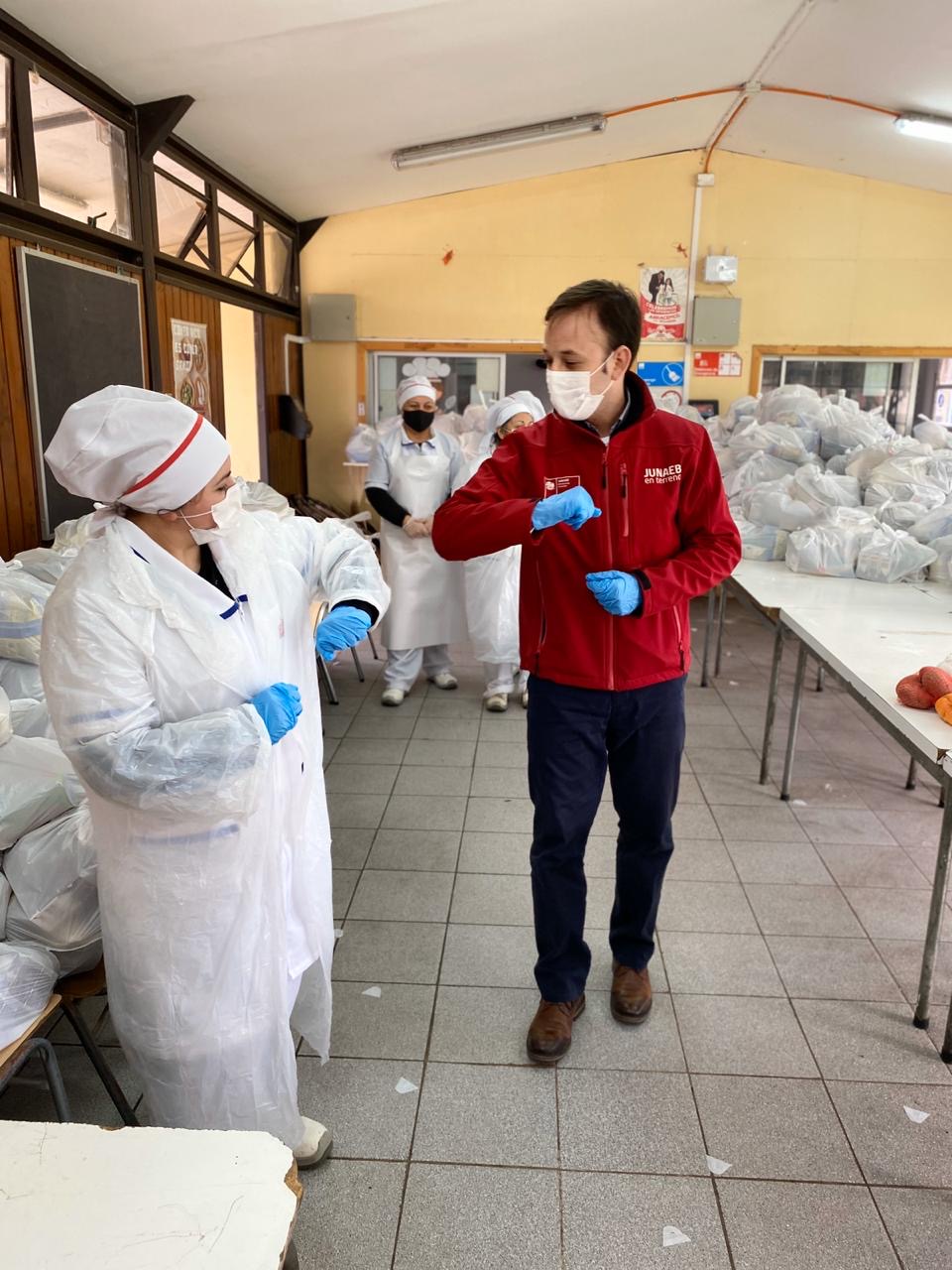 Junaeb ha entregado más de ocho millones de canastas de alimentos a estudiantes durante la suspensión de clases presenciales 2