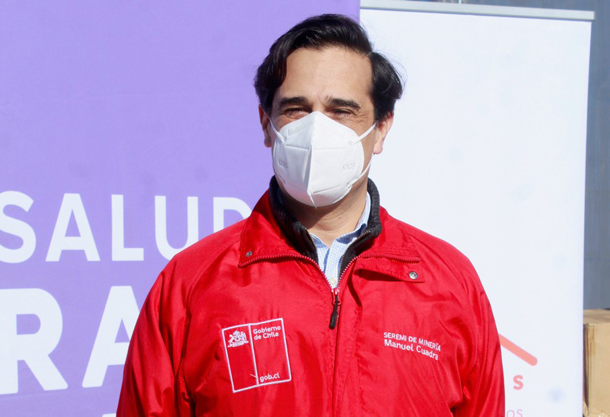 El Teniente entrega insumos de protección para trabajadores de la salud de Rancagua seremi Manuel Cuadra