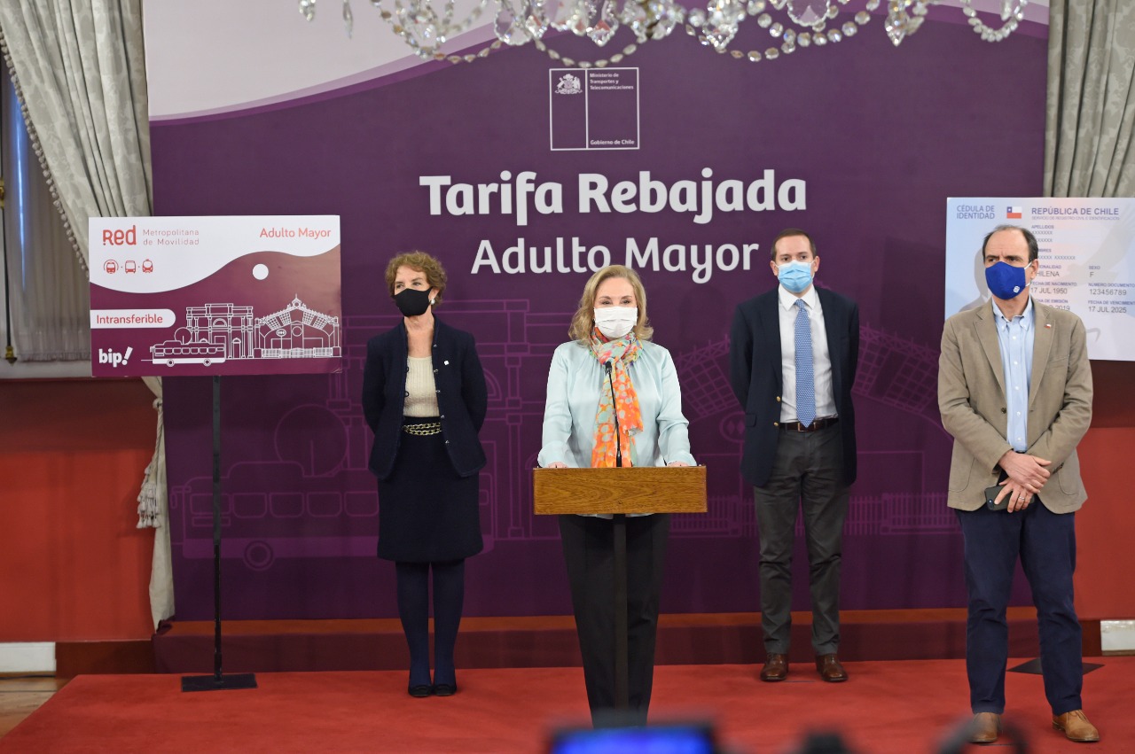 tarifa rebajada para adultos mayores en el transporte público 1