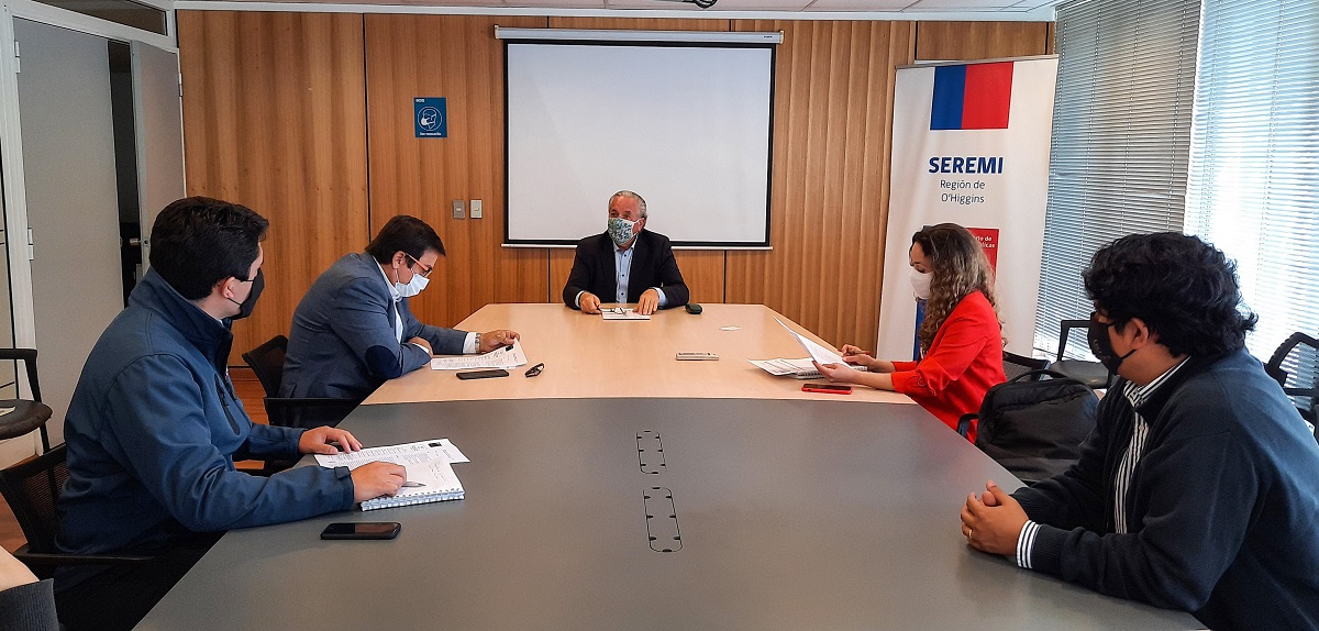 SEREMI MOP OHIGGINS SE REÚNE CON CCHC E INFORMA DE CAMBIOS TRANSITORIOS A NORMATIVA SOBRE CONTRATOS DE OBRAS PÚBLICAS