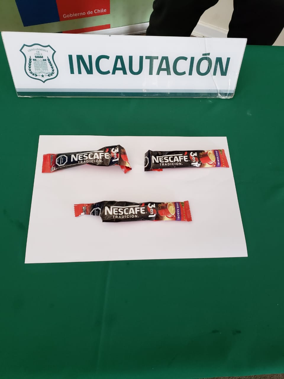 EN OHIGGINS EN SOBRES DE CAFÉ Y EN CAJETILLAS DE CIGARRO INTENTAN INGRESAR DROGA AL DE CP DE RANCAGUA 1