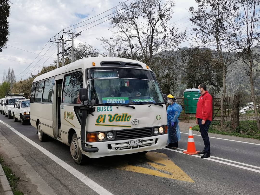 SENDA OHiggins realizó operativo sanitario por el Covid 19 con su ambulancia Tolerancia Cero en Santa Cruz 1