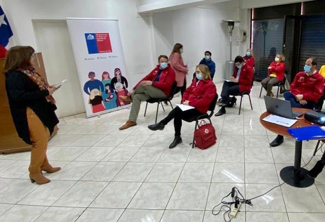 Intendenta Cofré lideró mesa de trabajo de la violencia contra la mujer de la Provincia de Colchagua 2