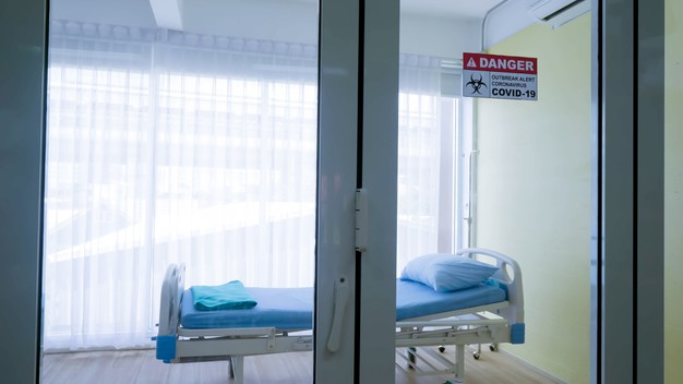 dormitorio cuarentena paciente infectado virus covid 19 hospital 35378 3143
