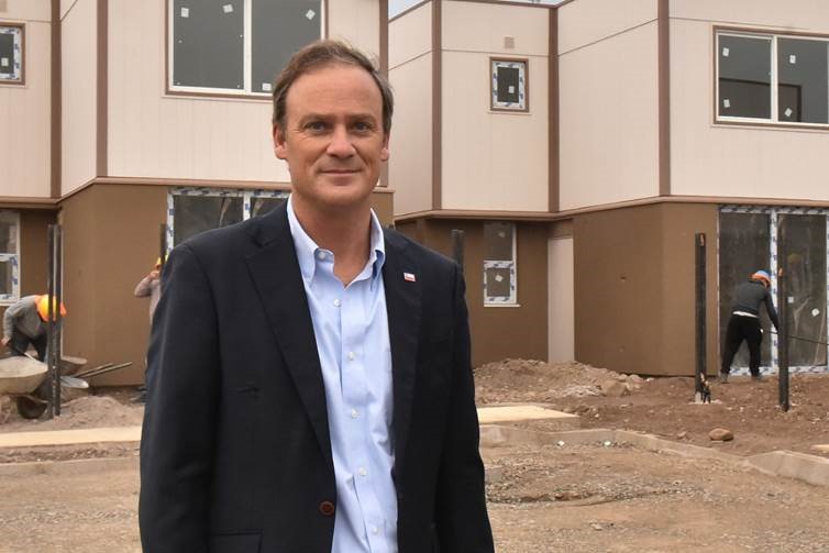 SUBSIDIO PARA SECTORES MEDIOS DS1 MINISTRO FELIPE WARD ANUNCIA QUE CERCA DE 8 MIL FAMILIAS FUERON SELECCIONADAS