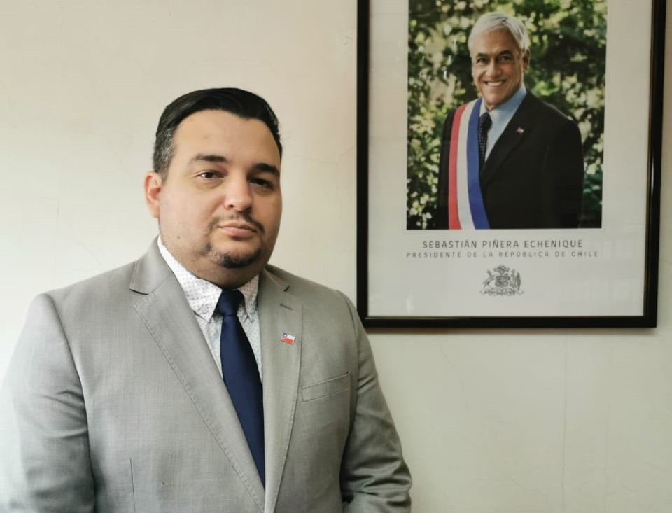 SENDA OHIGGINS INVITA A EMPRESAS PÚBLICAS Y PRIVADAS A INSCRIBIRSE EN EL PROGRAMA TRABAJAR CON CALIDAD DE VIDA Wilson Rojas Director s SENDA OHiggins
