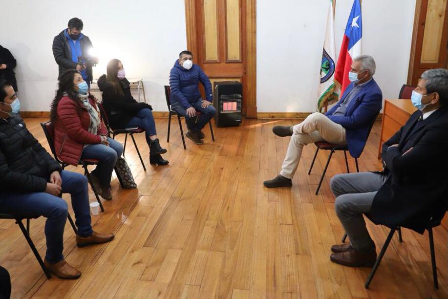 GOBERNADOR REGIONAL VISITA COMUNAS DE COLCHAGUA Y ANALIZA CON ALCALDES LOS EFECTOS DE LA SEQUÍA EN PEQUEÑOS AGRICULTORES 2