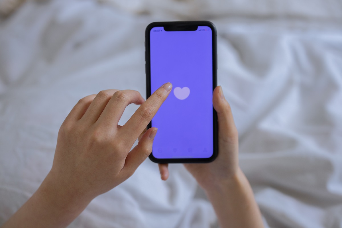 APPS DE CITAS EN 2021 MÁS SEGURAS PERO PERSISTE EL RIESGO DE ACOSO Y DOXING