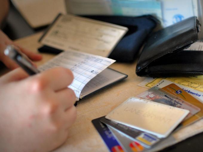 Ordena tus finanzas tips para pagar tus deudas y no morir en el intento