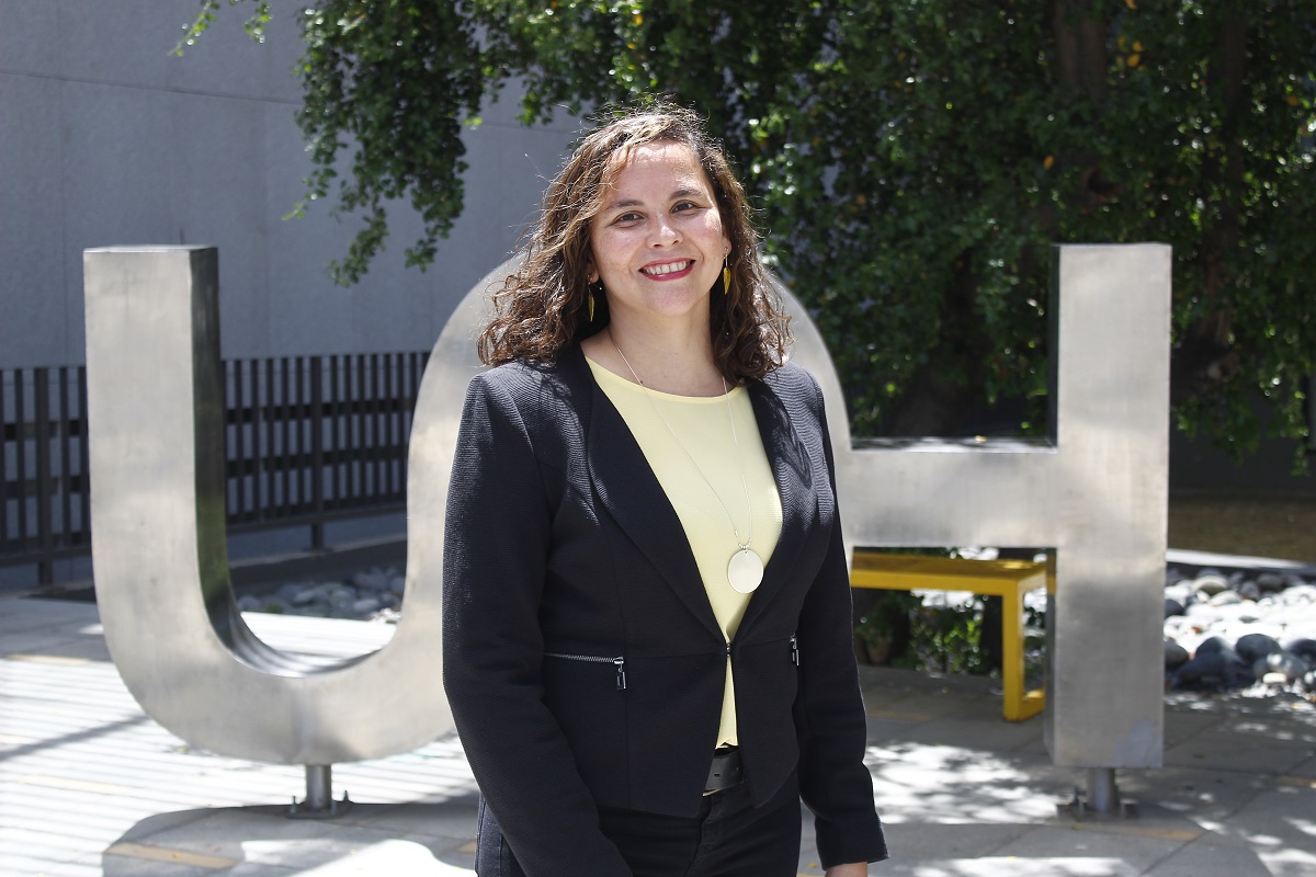 INICIATIVA DE LA UOH DIVULGARÁ ROL DE CIENTÍFICAS A LO LARGO DE LA HISTORIA Denisse Valladares