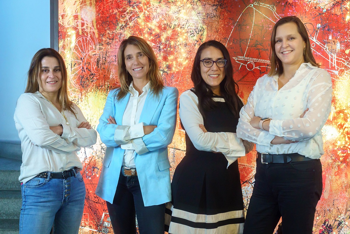 4MA ALIANZA DE 4 ARQUITECTAS CHILENAS LLEGA A CONGRESO EN COLOMBIA1