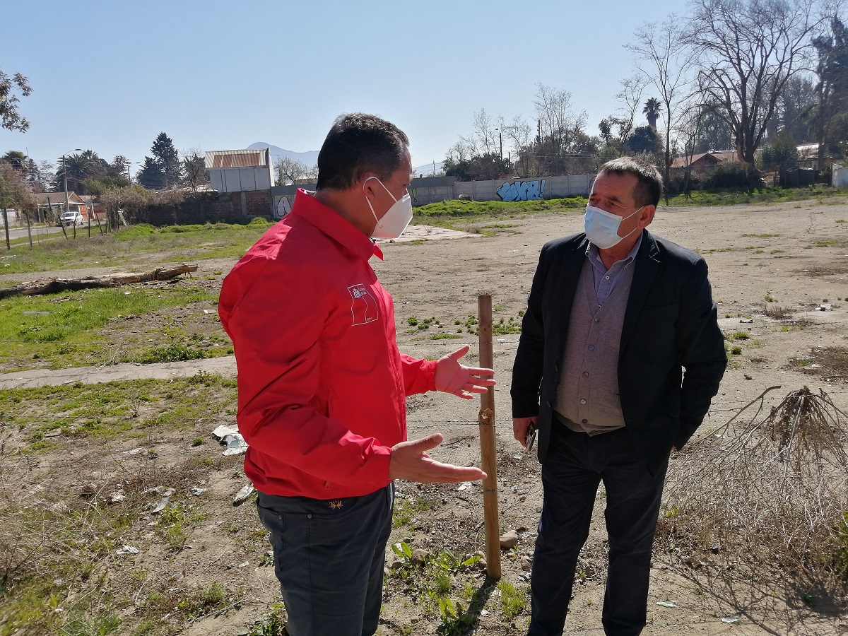 NOTA MOSTAZAL PROYECTA CONSTRUIR UN CENTRO DE PATINAJE REGIONAL SEREMI DEL DEPORTE Y ALCALDE DE MOSTAZAL