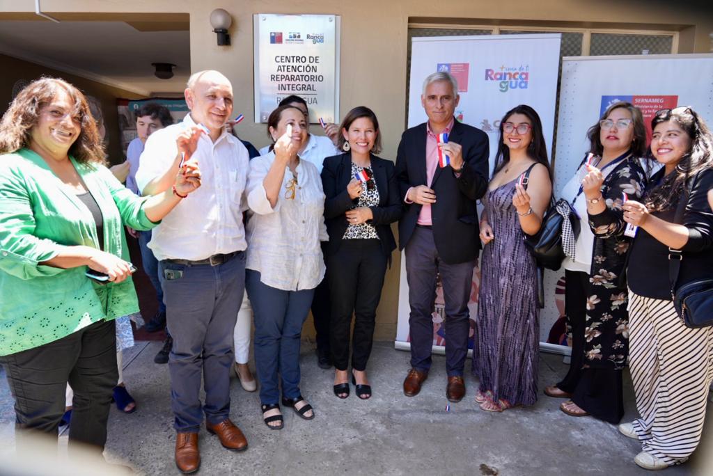 GOBERNADOR REGIONAL Y DIRECTORA NACIONAL DE SERNAMEG INAUGURAN PRIMER CENTRO DE ATENCIÓN REPARATORIA INTEGRAL DE OHIGGINS 1