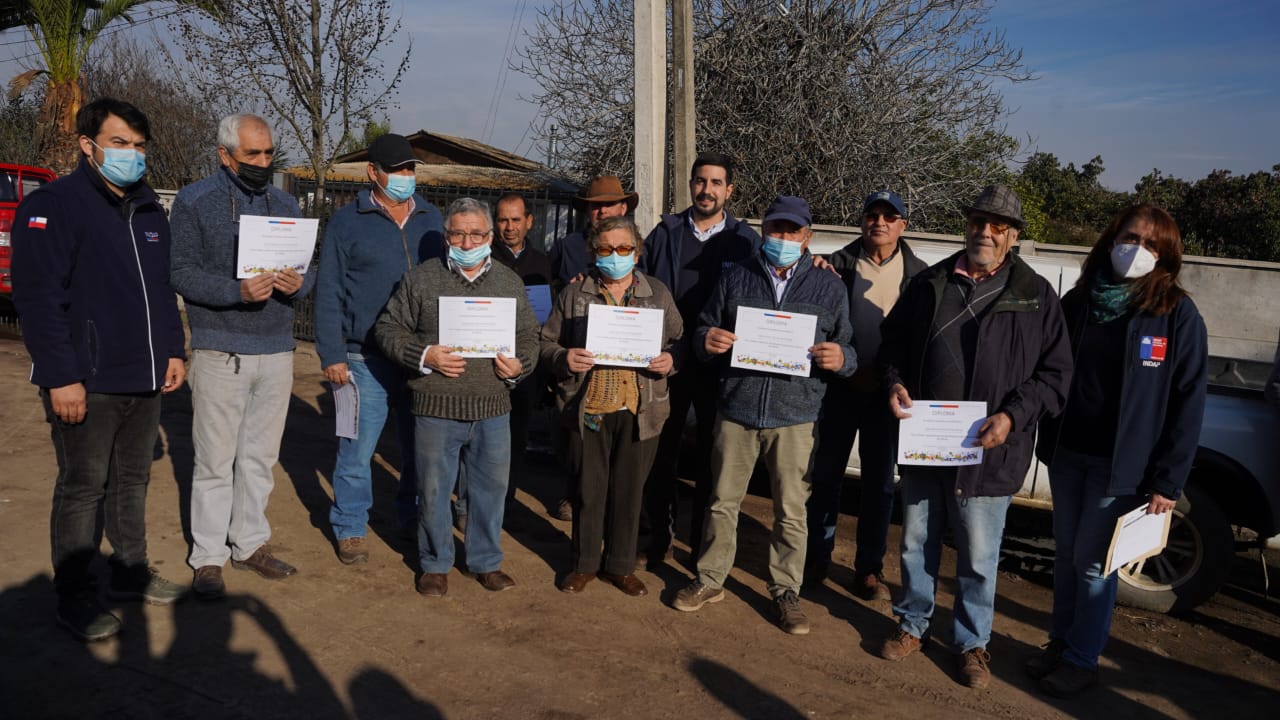 APOYOS A CASI CINCO MIL PRODUCTORES AGRÍCOLAS MARCAN VISITA DEL DIRECTOR NACIONAL DE INDAP A OHIGGINS Entregas INDAP SiembraXChile RegiónOHiggins 1