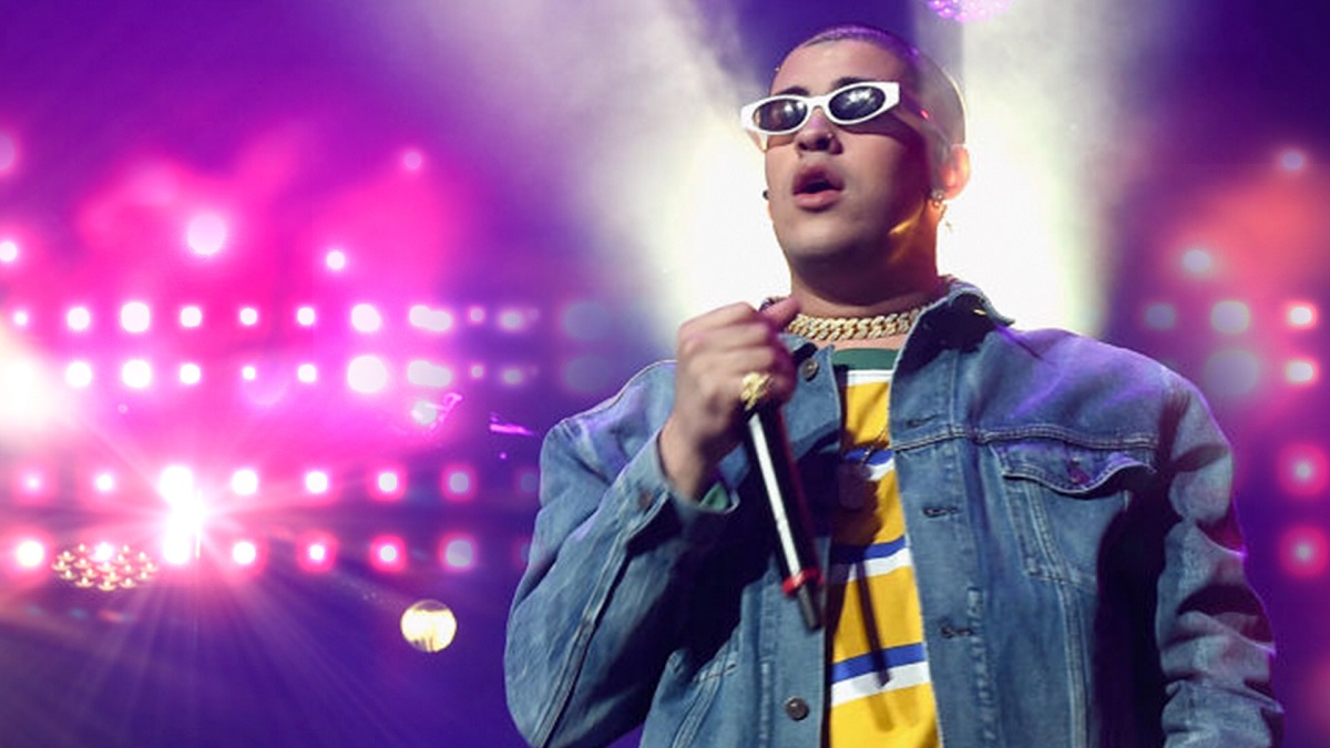 SKY SORTEARÁ 2 ENTRADAS PARA VER AL CONEJO MALO EN SU CONCIERTO EN MIAMIBad Bunny Foto Referencial