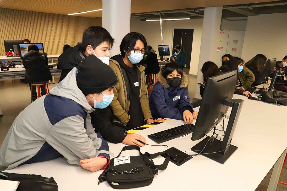 CON GRAN ENTUSIASMO SE REALIZA TALLER DE ROBÓTICA EDUCATIVA EN LA UOH Taller de Robotica 10