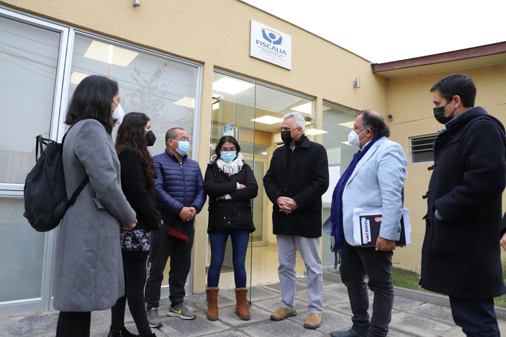 Gobernador Regional se reúne con la Fiscalía PDI Ejército Alcalde y familia de menor desaparecido en Graneros para agilizar búsqueda
