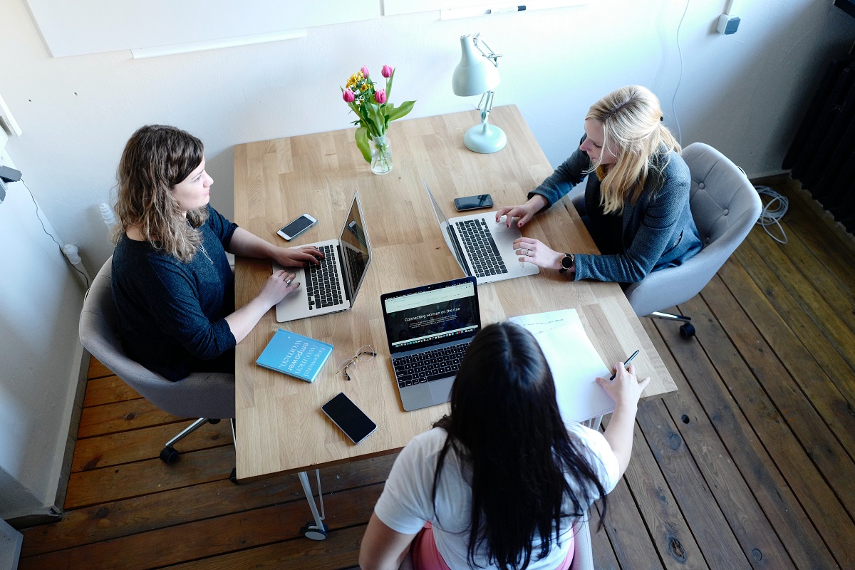 MICROSOFT Y ONG INNOVACIEN LANZAN ADISTANCIA PLATAFORMA CON CURSOS GRATUITOS ON LINE SOBRE TECNOLOGÍA ORIENTADOS A EMPRENDEDORES