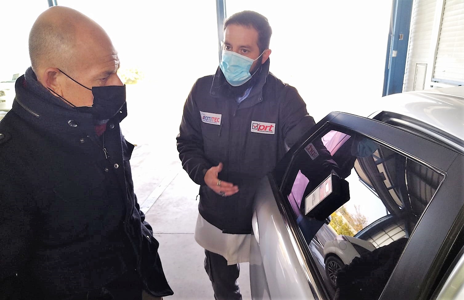 SEREMITT PABLO JARAMILLO INSPECCIONÓ LA MARCHA BLANCA DE MEDICIÓN DE LUZ EN VEHÍCULOS POLARIZADOS 4