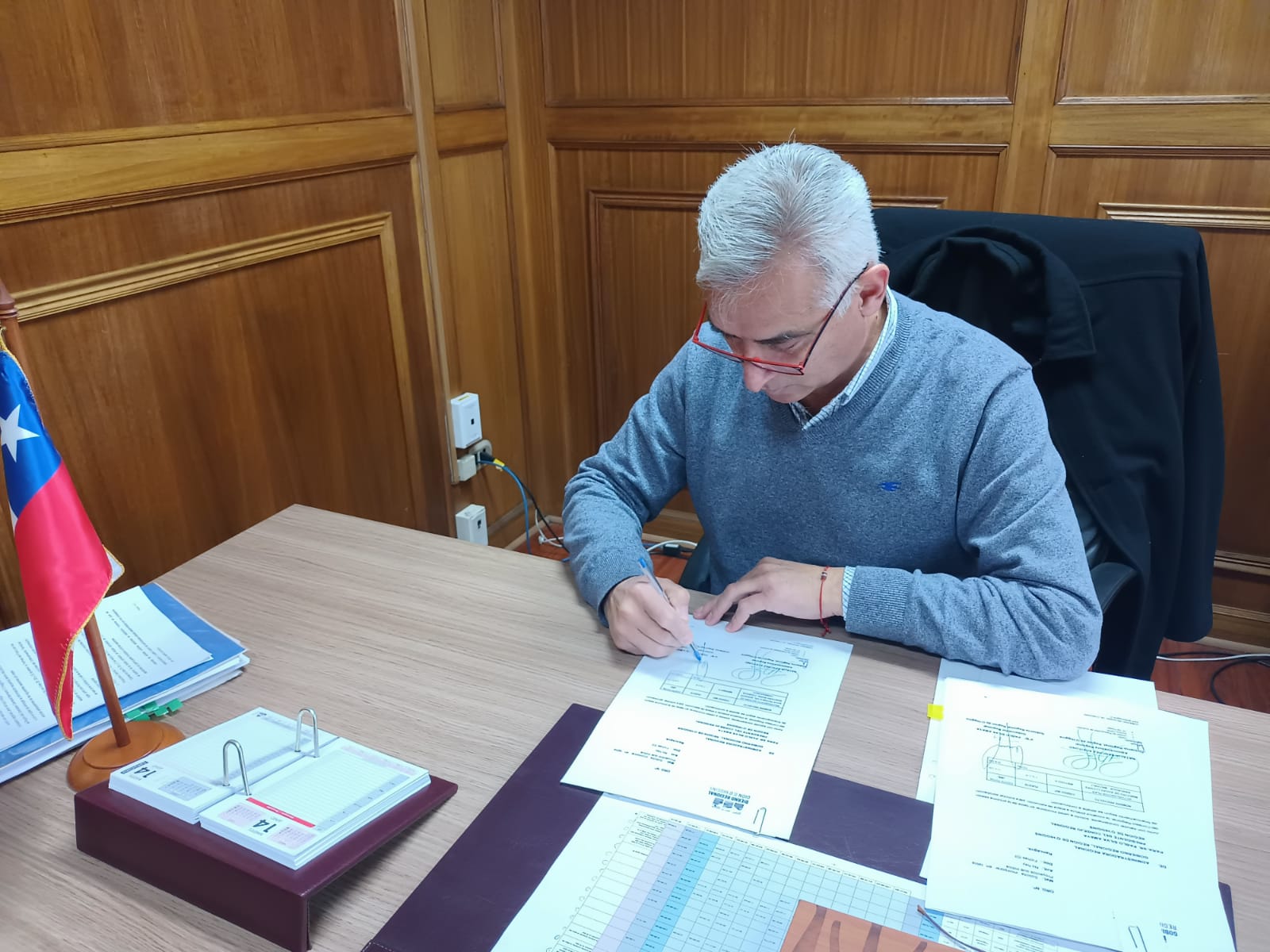 GOBERNADOR PRIORIZA PROYECTOS POR 10 MIL MILLONES PARA AGUA POTABLE RURAL Y LOS ENVÍA AL CORE PARA SU APROBACIÓN 3