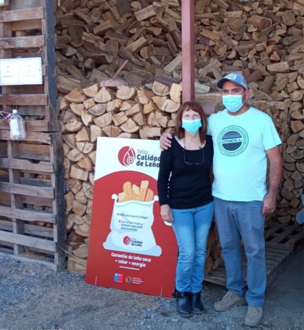 PREVIO INICIO A TEMPORADA INVERNAL COMERCIANTES CERTIFICADOS CON EL SELLO DE CALIDAD DE LEÑA PROMUEVEN EL USO DE LA LEÑA SECA3