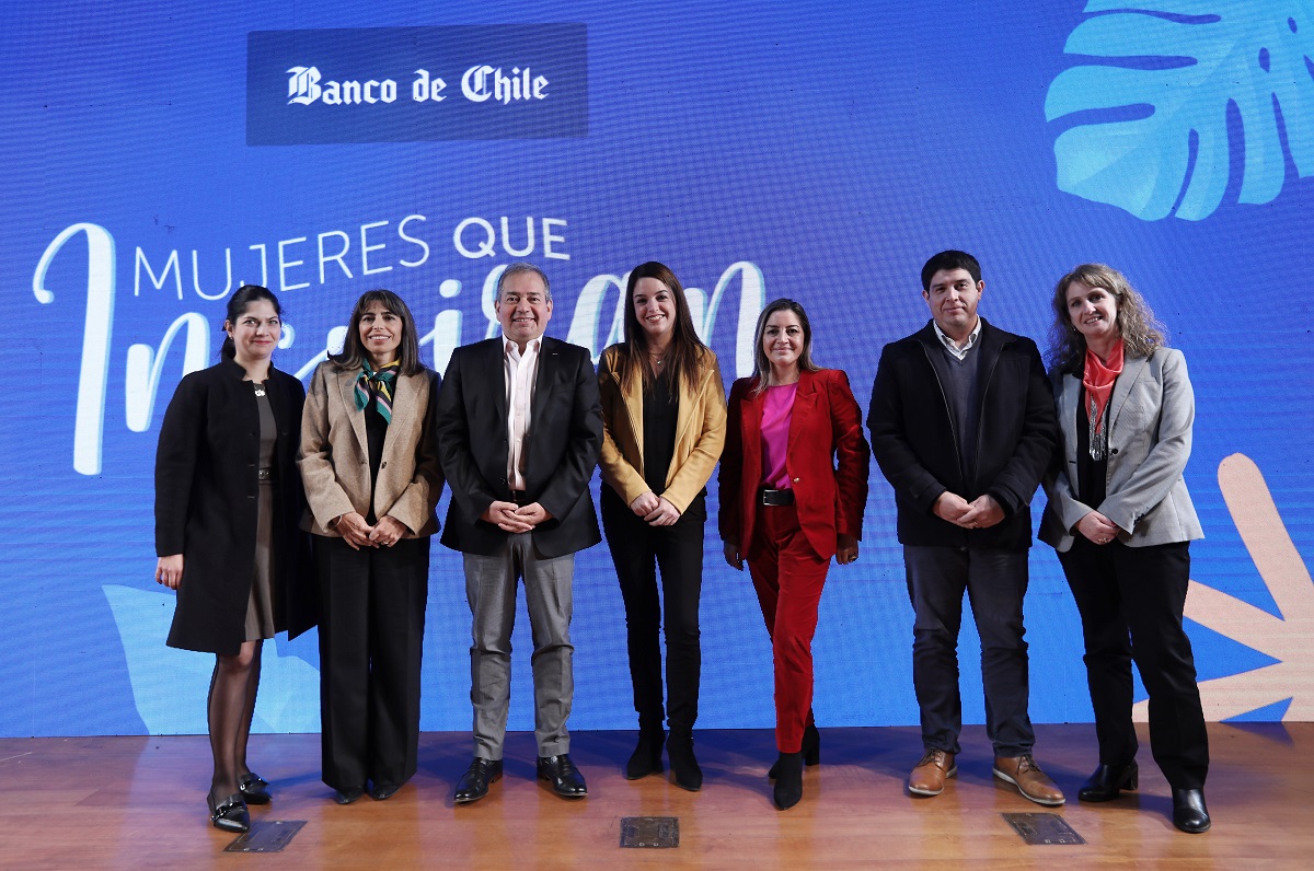 CUARENTA MUJERES MICROEMPRESARIAS Y LÍDERES DE ORGANIZACIONES SOCIALES SON DESTACADAS POR BANCO DE CHILE CON EL PREMIO MUJERES QUE INSPIRAN 2022