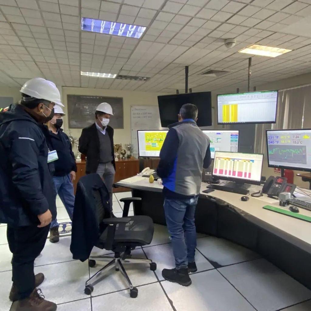 SEREMI DE ENERGÍA VISITA CENTRAL TERMOELÉCTRICA DE RESPALDO CANDELARIA EN MOSTAZAL 4