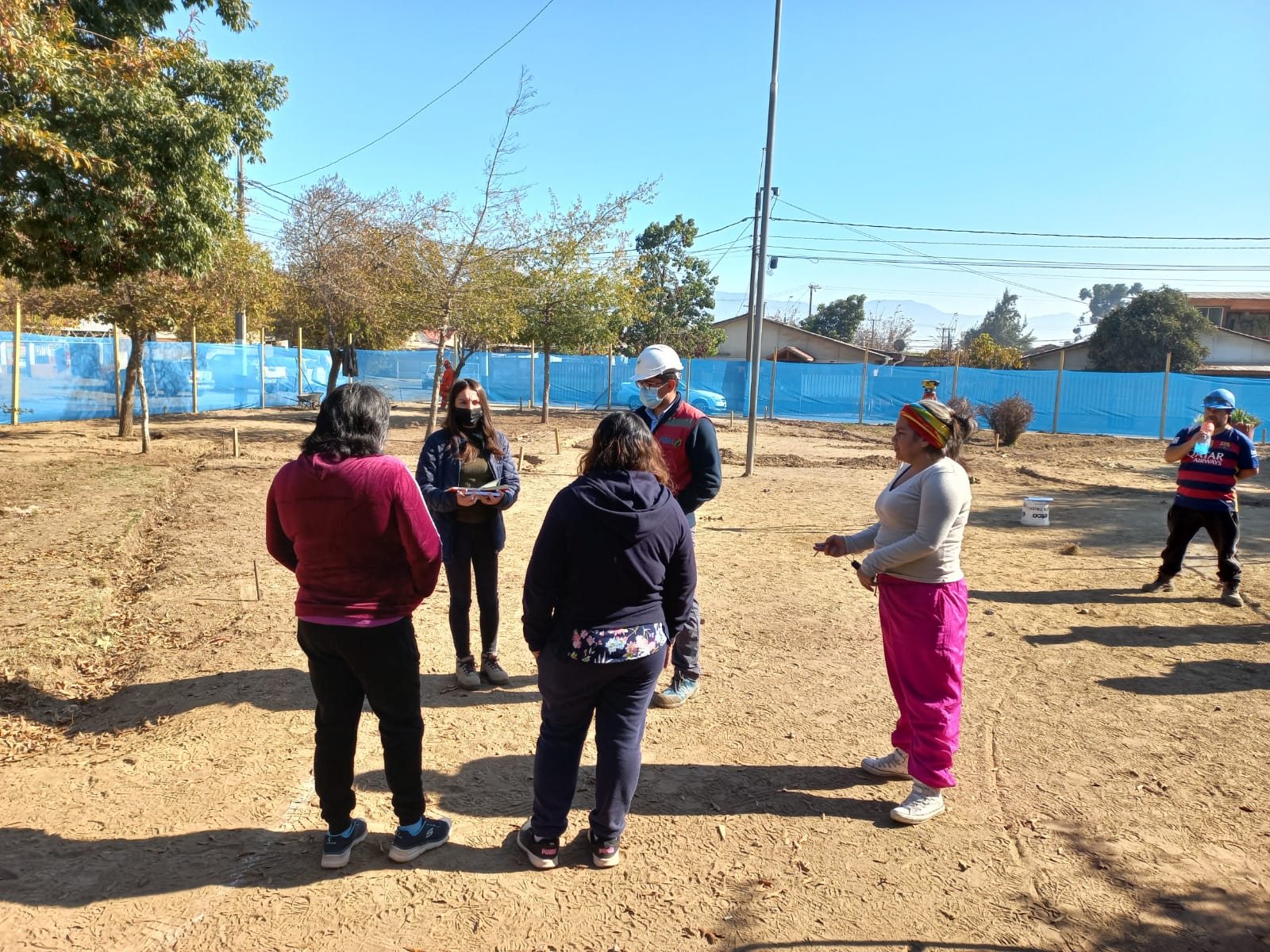 INICIAN OBRAS DE MEJORAMIENTO DE ÁREA VERDE VILLA LA RIBERA DE RANCAGUA 1