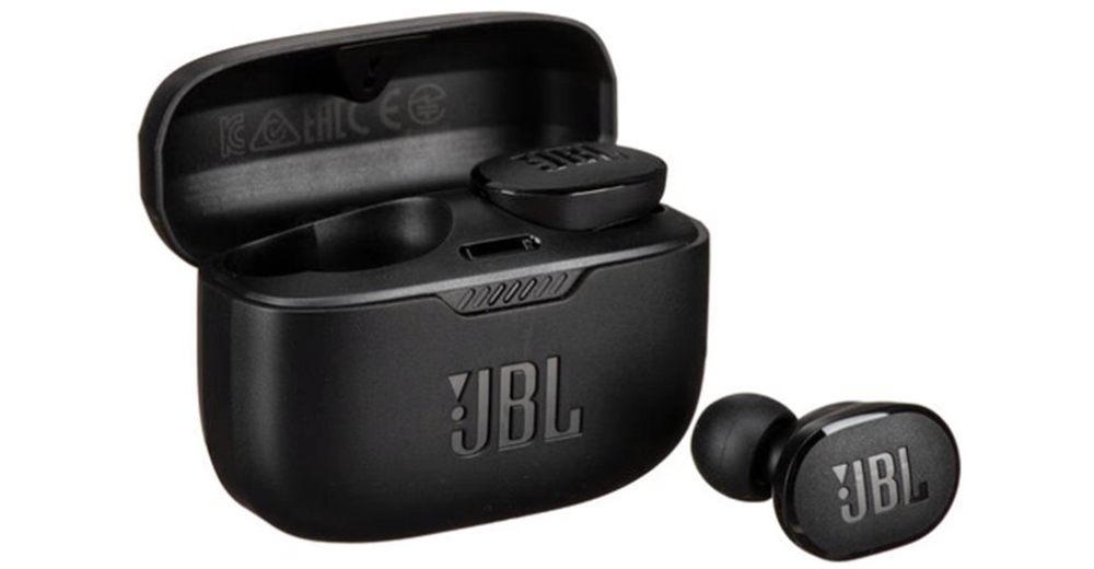 DISFRUTA DE LAS ACTIVIDADES AL AIRE LIBRE CON LOS EQUIPOS DE JBL TUNE 130NC