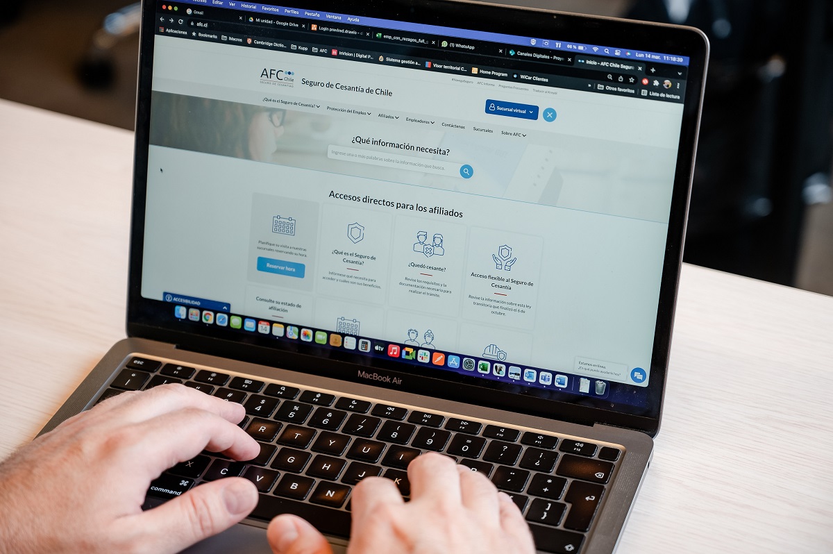 DESOCUPACIÓN DEL 8 AFC RECOMIENDA TRAMITAR SEGURO DE CESANTÍA POR INTERNET