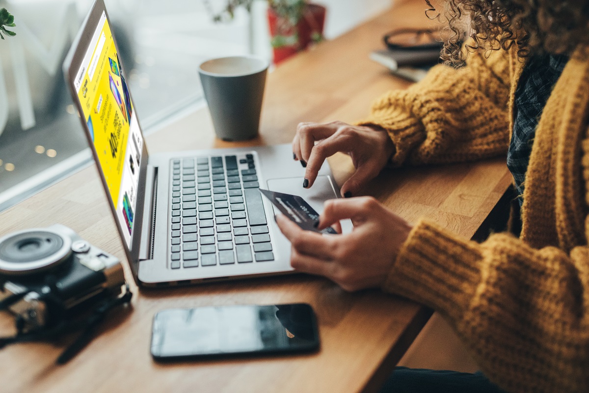 UN 77 DE LOS USUARIOS TIENE INTENCIÓN DE COMPRAR ONLINE ESTE CYBERMONDAY