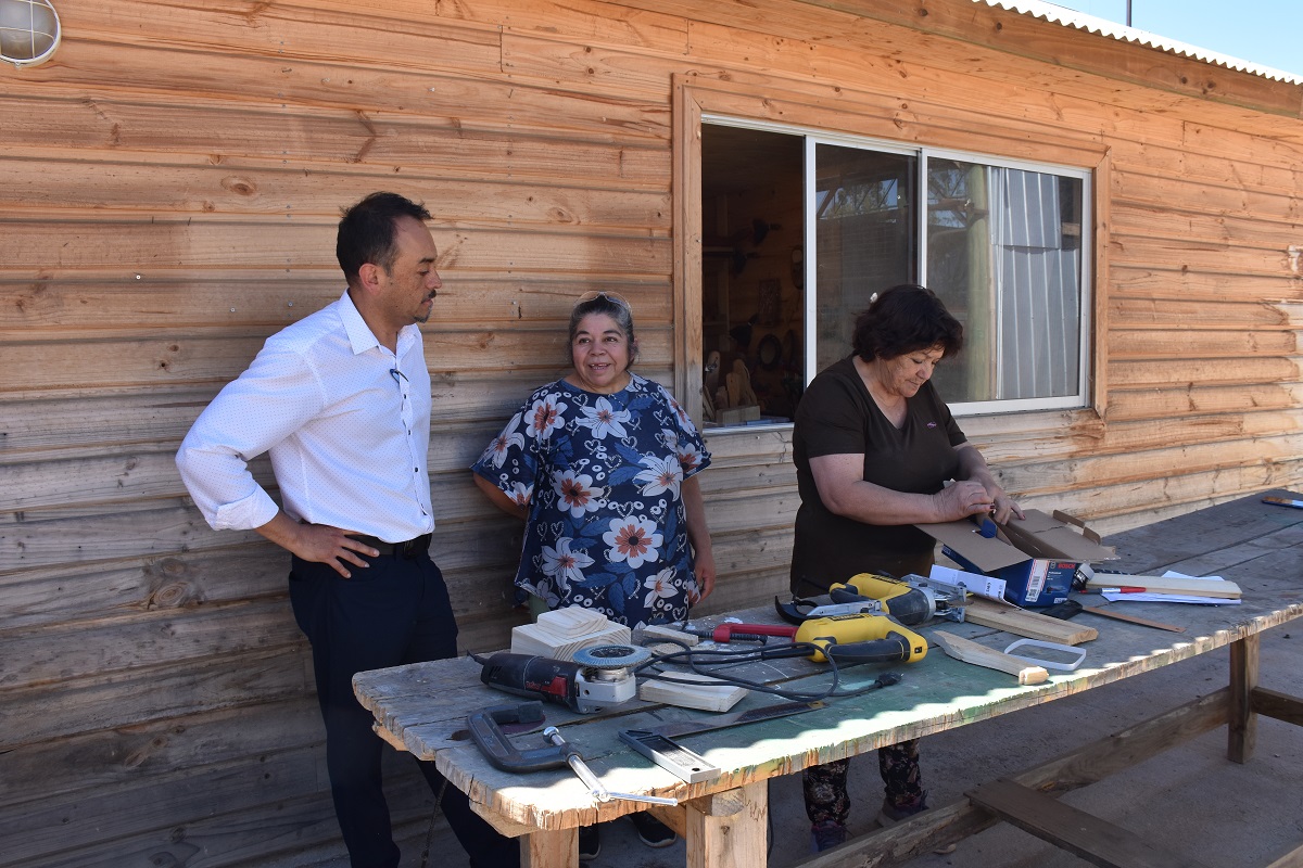 MINVU APOYA EL EMPRENDIMIENTO EN PACILLA PAILIMO Y APALTA A TRAVÉS DEL PROGRAMA PARA PEQUEÑAS LOCALIDADES