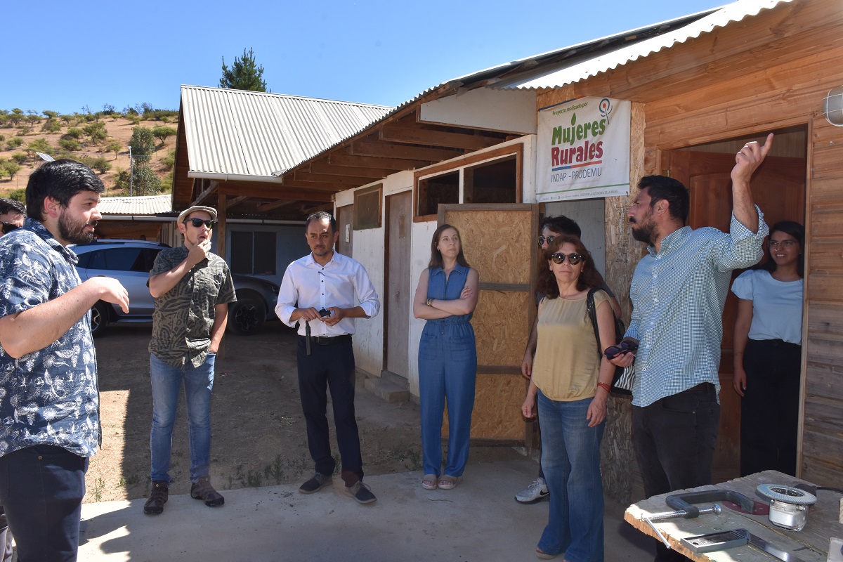 MINVU APOYA EL EMPRENDIMIENTO EN PACILLA PAILIMO Y APALTA A TRAVÉS DEL PROGRAMA PARA PEQUEÑAS LOCALIDADES2