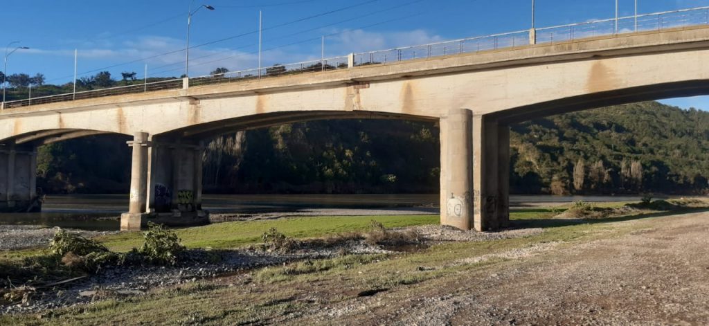 MOP DE OHIGGINS Y VALPARAÍSO COORDINAN CON LA COMUNIDAD FUTURAS OBRAS EN PUENTE RAPEL 1