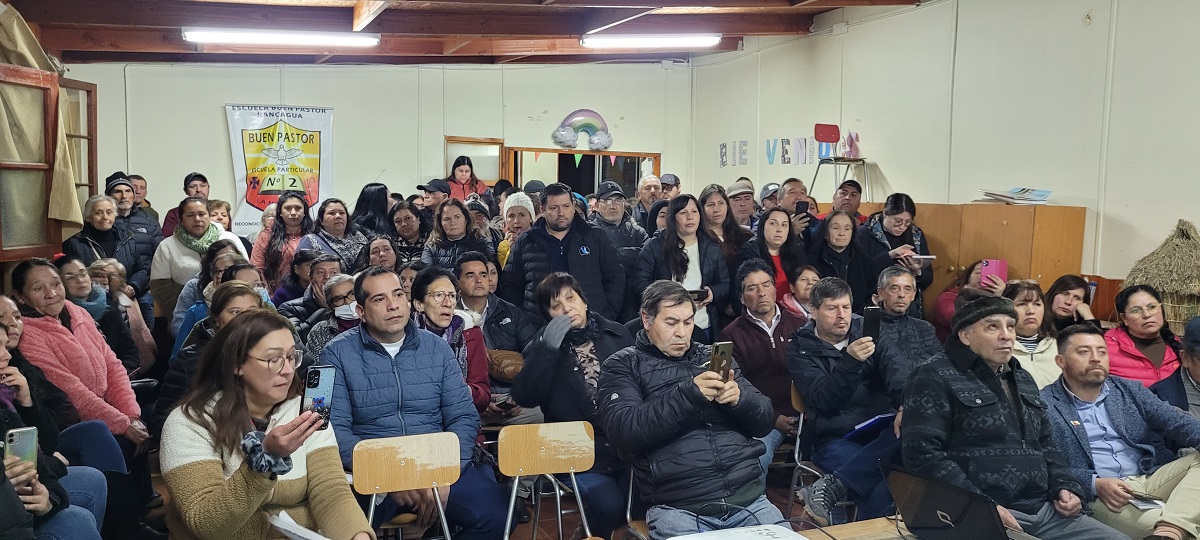 MOP OHIGGINS SE REUNIÓ CON DIRIGENTES DE LA MORANINA Y TUNICHE PARA REFORZAR EL ALCANCE DEL PROYECTO DE LA AMPLIACIÓN DE LA RUTA H 10 210 EN RANCAGUA 4