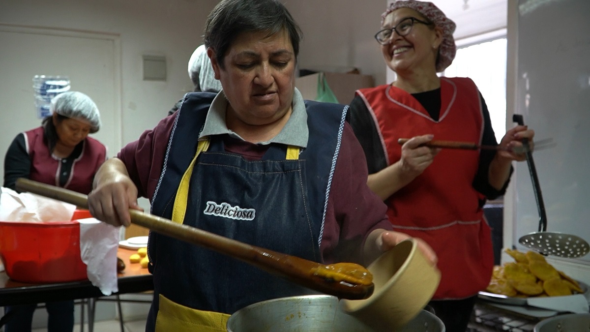 EN VILLA PORTAL ANDINO SE ENCUENTRA LA MEJOR SOPAIPILLA PASADA DE BARRIO 4