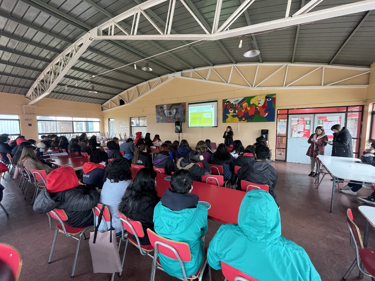 MÁS DE 400 ESTUDIANTES PARTICIPARON EN TALLERES EDUCATIVOS SOBRE LEY DE RESPONSABILIDAD PENAL ADOLESCENTE1