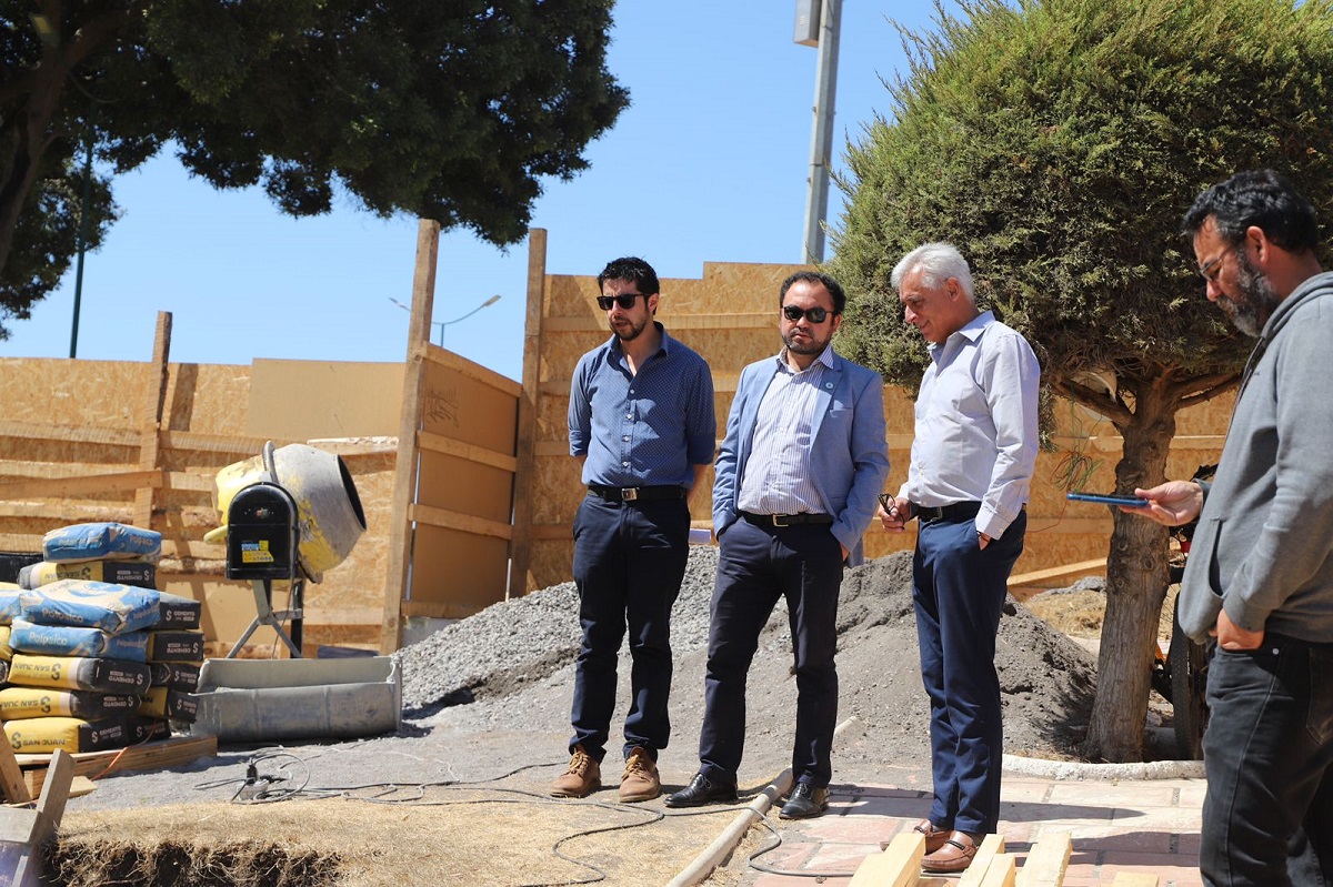 BAÑOS PÚBLICOS Y VEREDAS CON RECURSOS FRIL DEL GOBIERNO REGIONAL SE EJECUTAN EN PICHILEMU 1