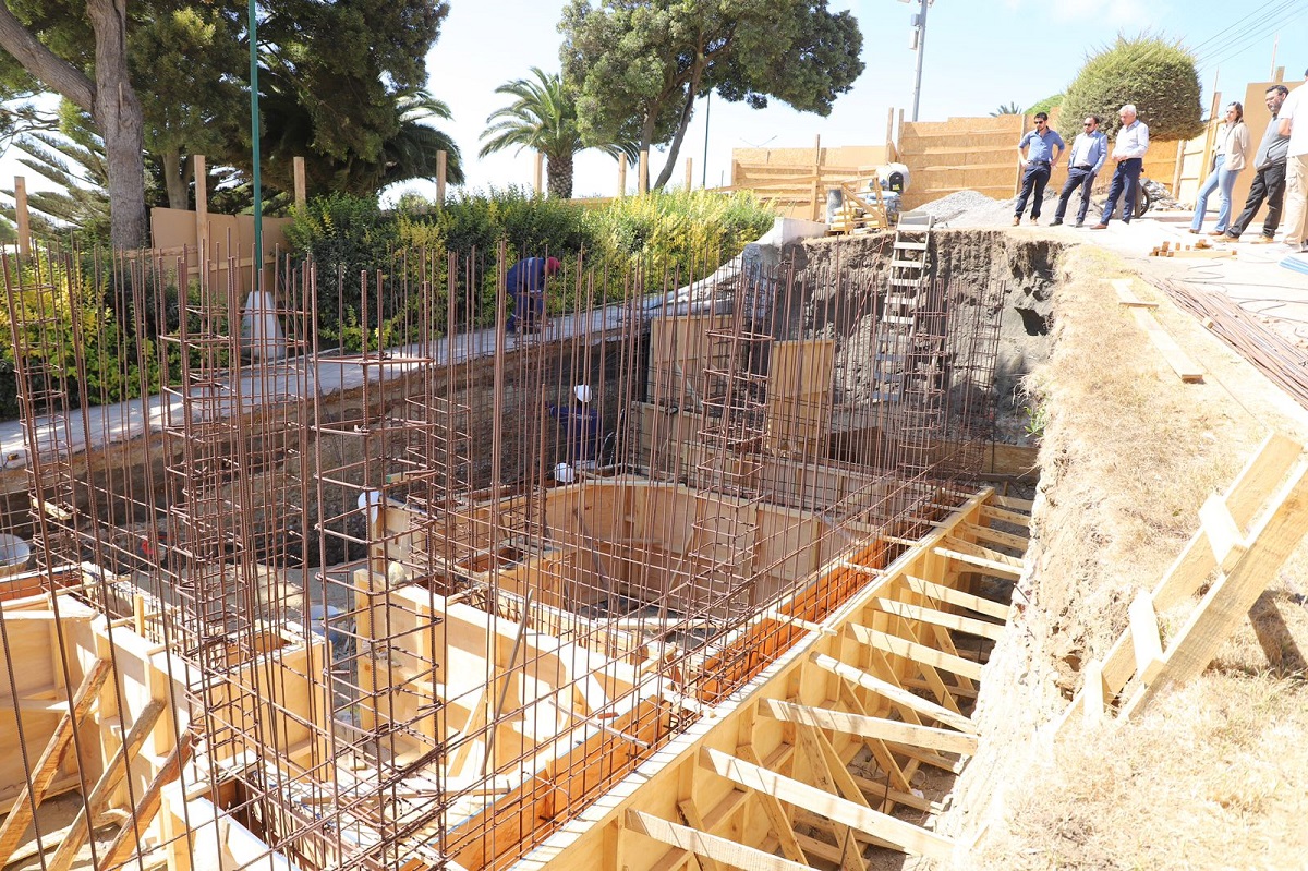 BAÑOS PÚBLICOS Y VEREDAS CON RECURSOS FRIL DEL GOBIERNO REGIONAL SE EJECUTAN EN PICHILEMU 2