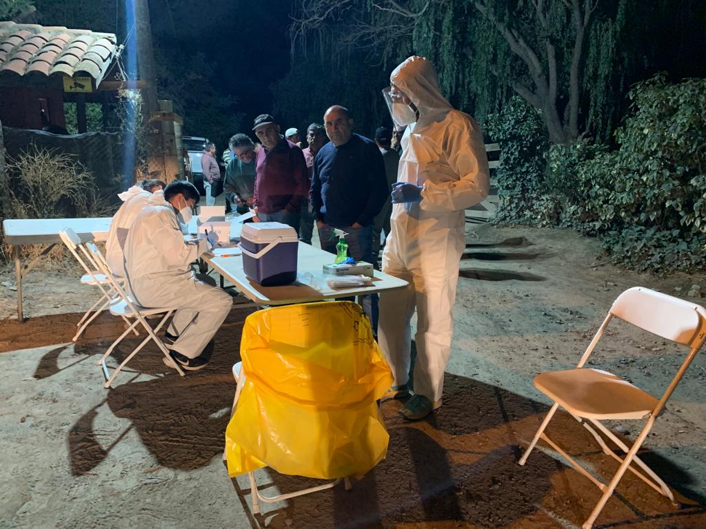 SEREMI DE SALUD OHIGGINS REALIZÓ TESTEO PARA DETECCIÓN DE INFLUENZA AVIAR A TRABAJADORES DE PLANTEL DE AVES AFECTADO 1