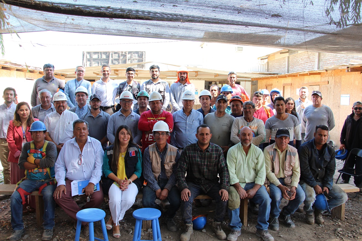 CCHC LLAMA A TODAS LAS EMPRESAS DEL PAÍS A SENTARSE A CONVERSAR CON SUS TRABAJADORES Y TRABAJADORAS