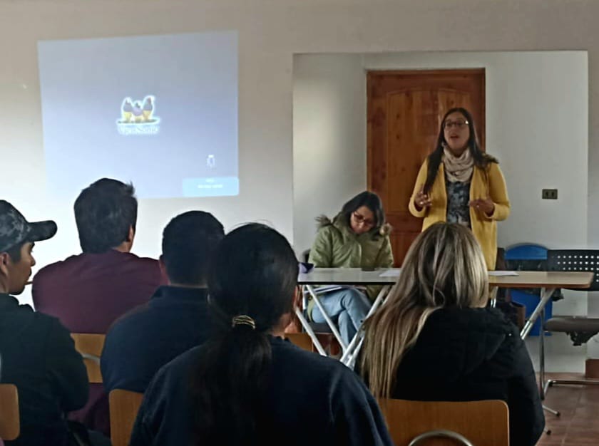 DPP COLCHAGUA INFORMÓ A VECINOS SOBRE NORMATIVA DE OLORES PARA EL SECTOR PORCINO 1