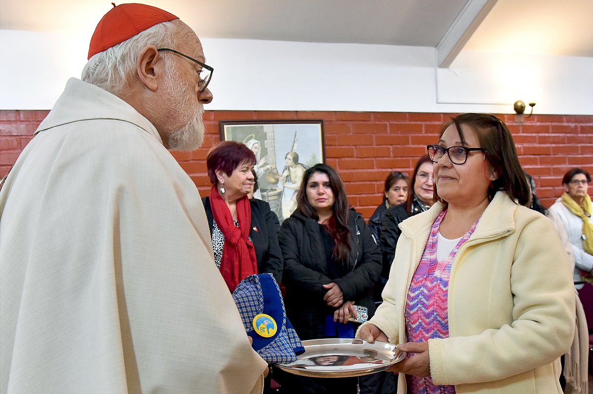 VICARÍA DE PASTORAL SOCIAL CARITAS SUBSECRETARÍA DE LA MUJER Y EQUIDAD DE GÉNERO JUNTO A TRABAJADORAS DE CASA PARTICULAR INICIAN MES DEL TRABAJO B