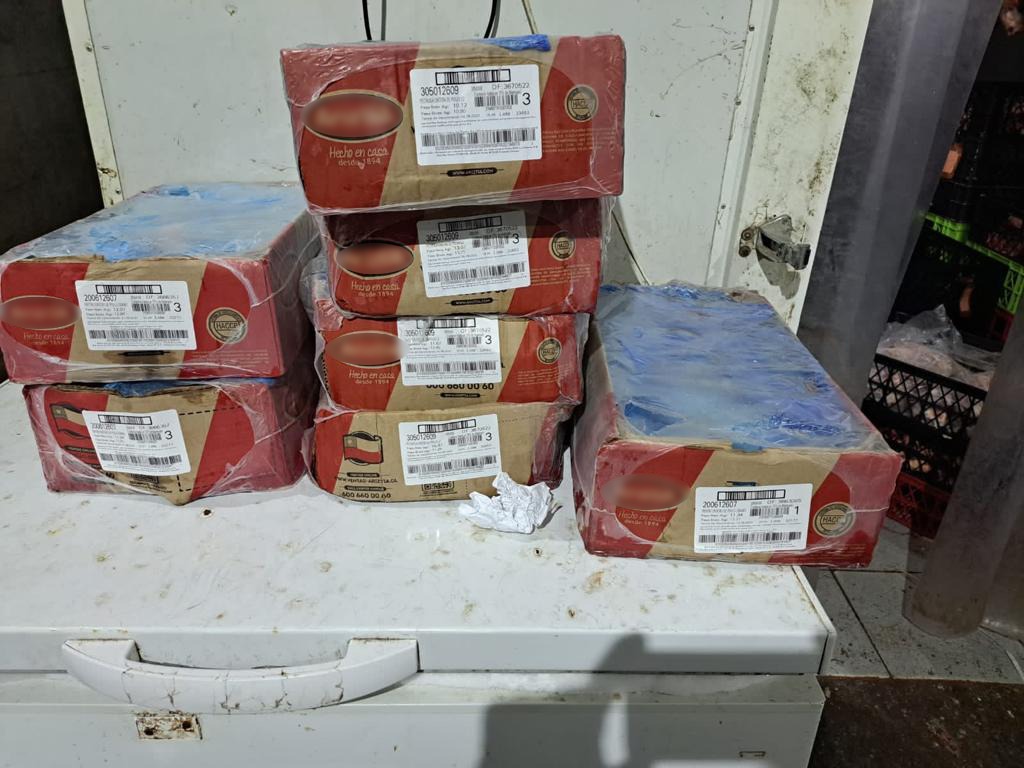 SEREMI DE SALUD DECOMISA MÁS DE 100 KILOS DE POLLO Y CERDO NO APTO PARA EL CONSUMO HUMANO