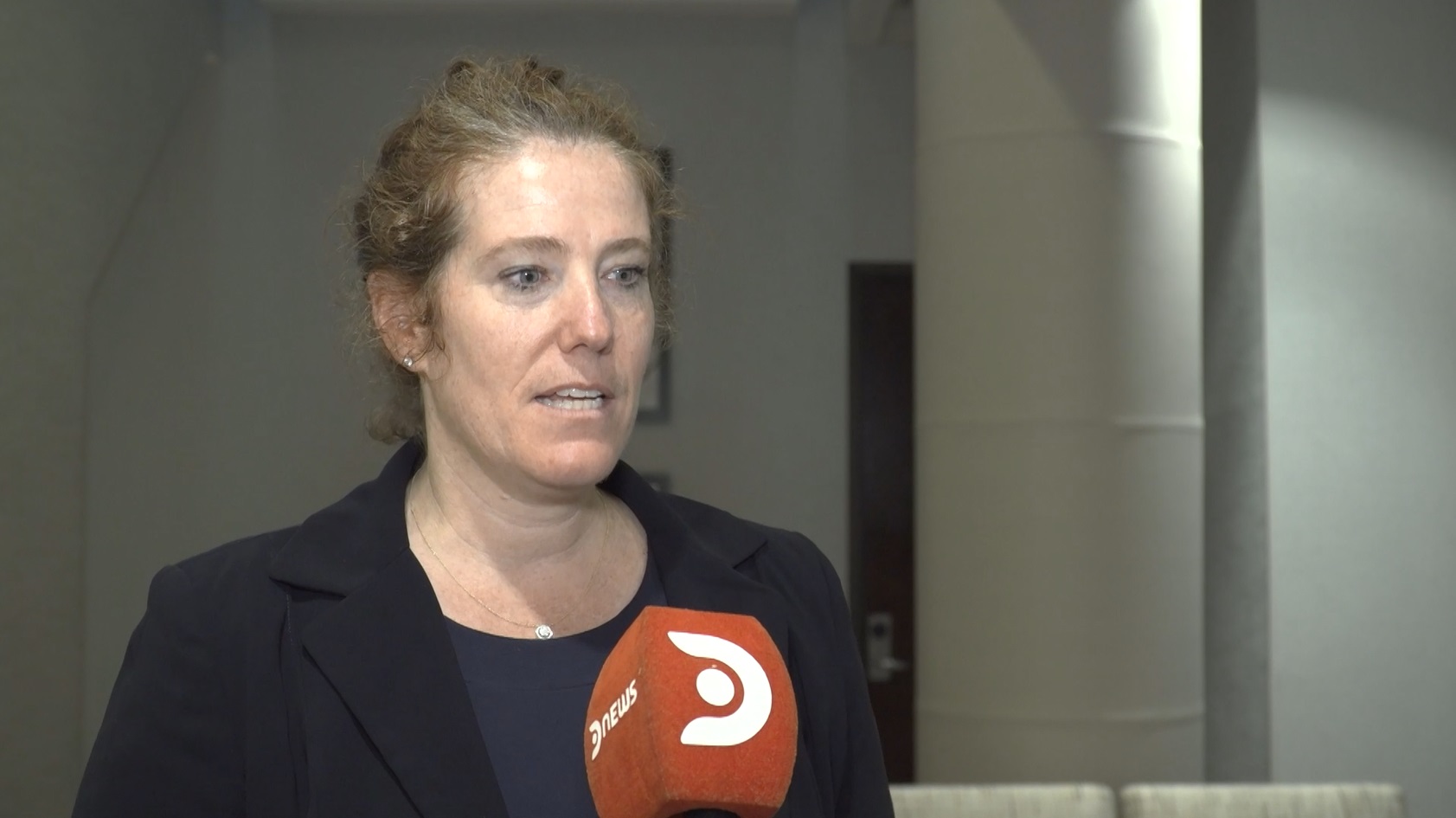 Jennifer Bachus subsecretaria adjunta de la Oficina de Política Digital y Ciberespacio del Departamento de Estado