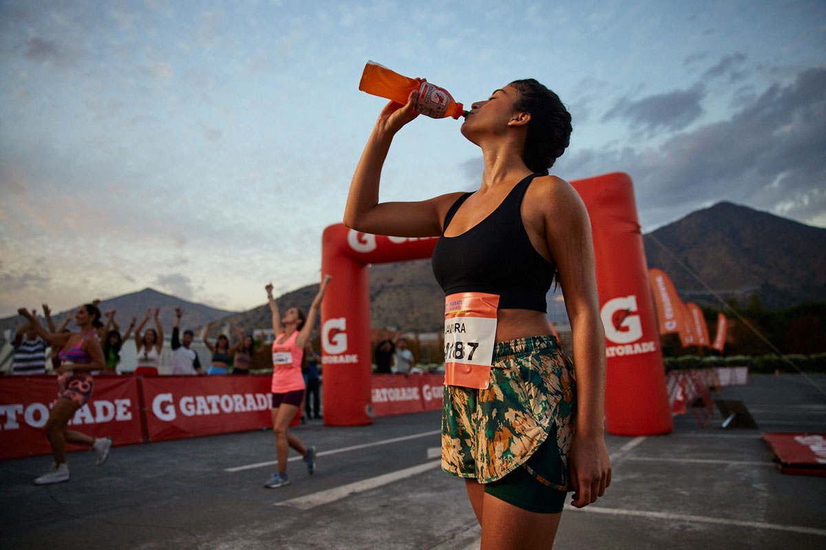 MÁS DE 30 MIL CORREDORES SE ALISTAN PARA EL GATORADE MARATÓN DE SANTIAGO 2024 1