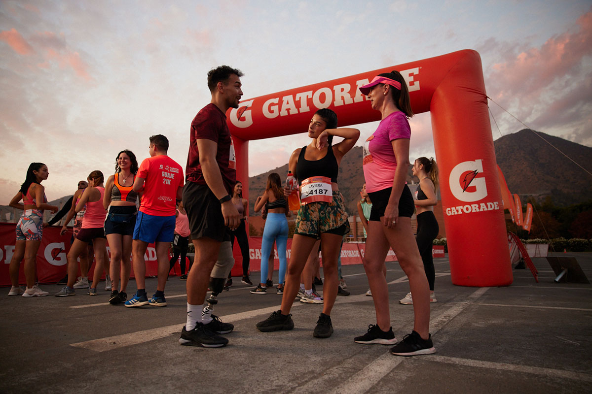 MÁS DE 30 MIL CORREDORES SE ALISTAN PARA EL GATORADE MARATÓN DE SANTIAGO 2024 2