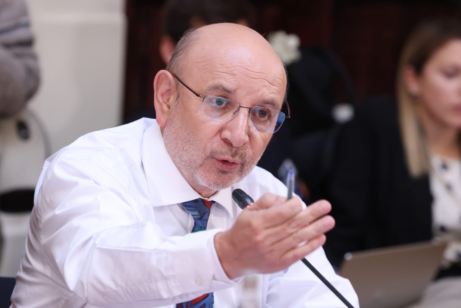 COMISIÓN DE ENERGÍA DEL SENADO CITARÁ AL MINISTRO PARDOW Y A LA SEC PARA ABORDAR SANCIONES POR PROLONGADA SUSPENSIÓN DEL SERVICIO ELÉCTRICO